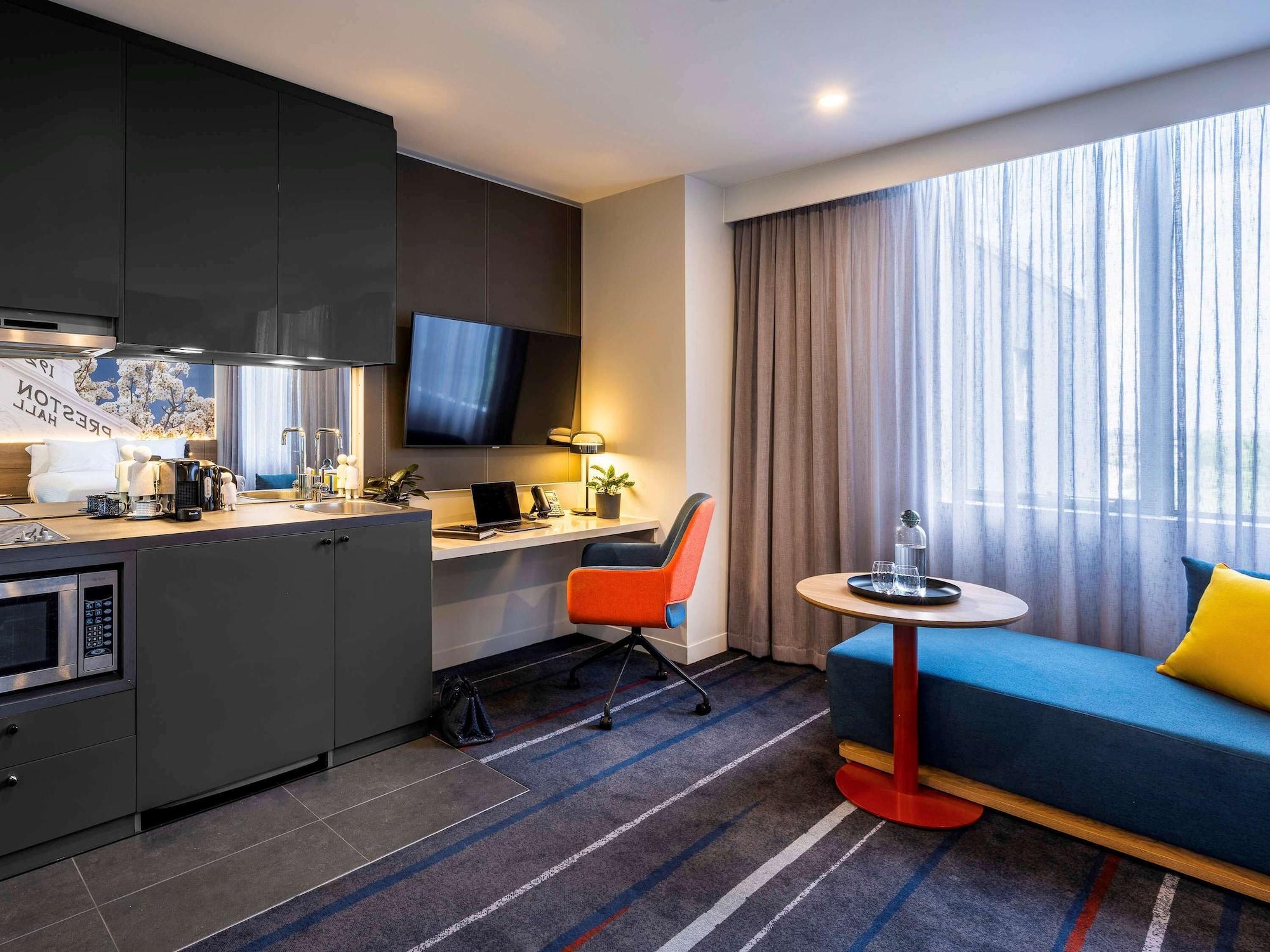 Novotel Melbourne Preston Exterior photo
