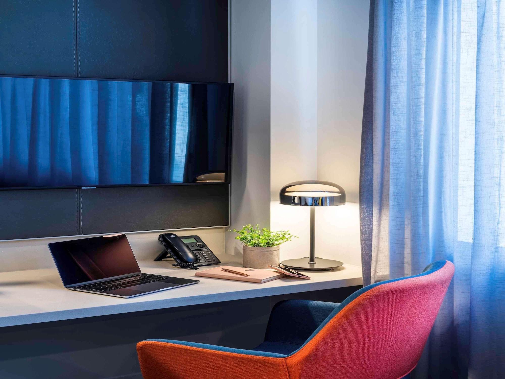 Novotel Melbourne Preston Exterior photo