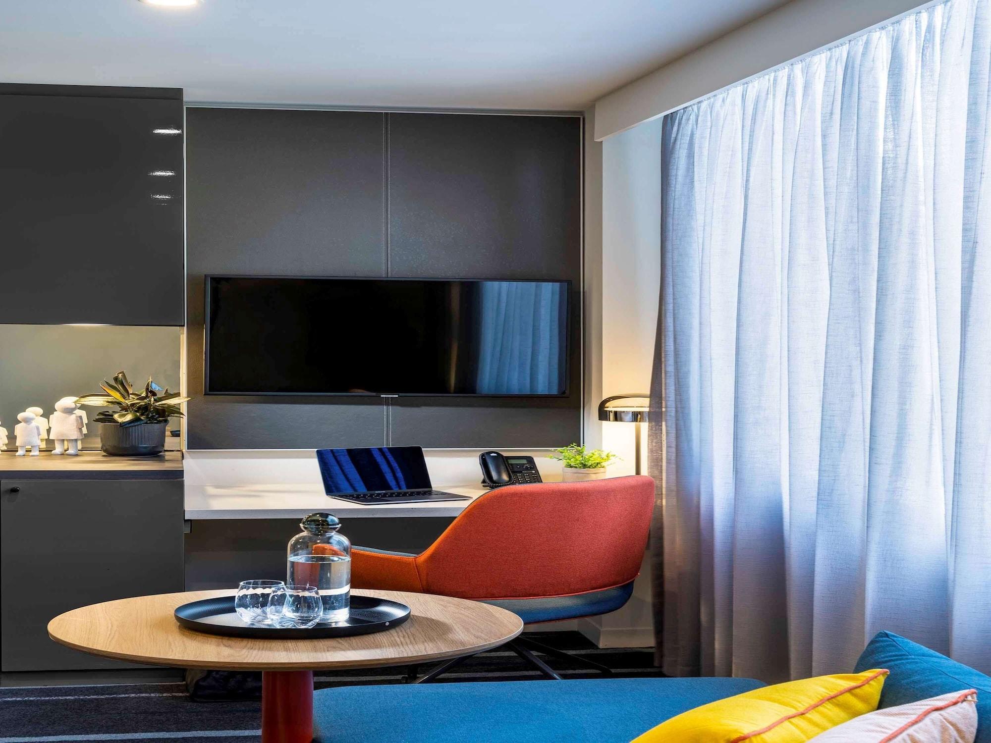 Novotel Melbourne Preston Exterior photo