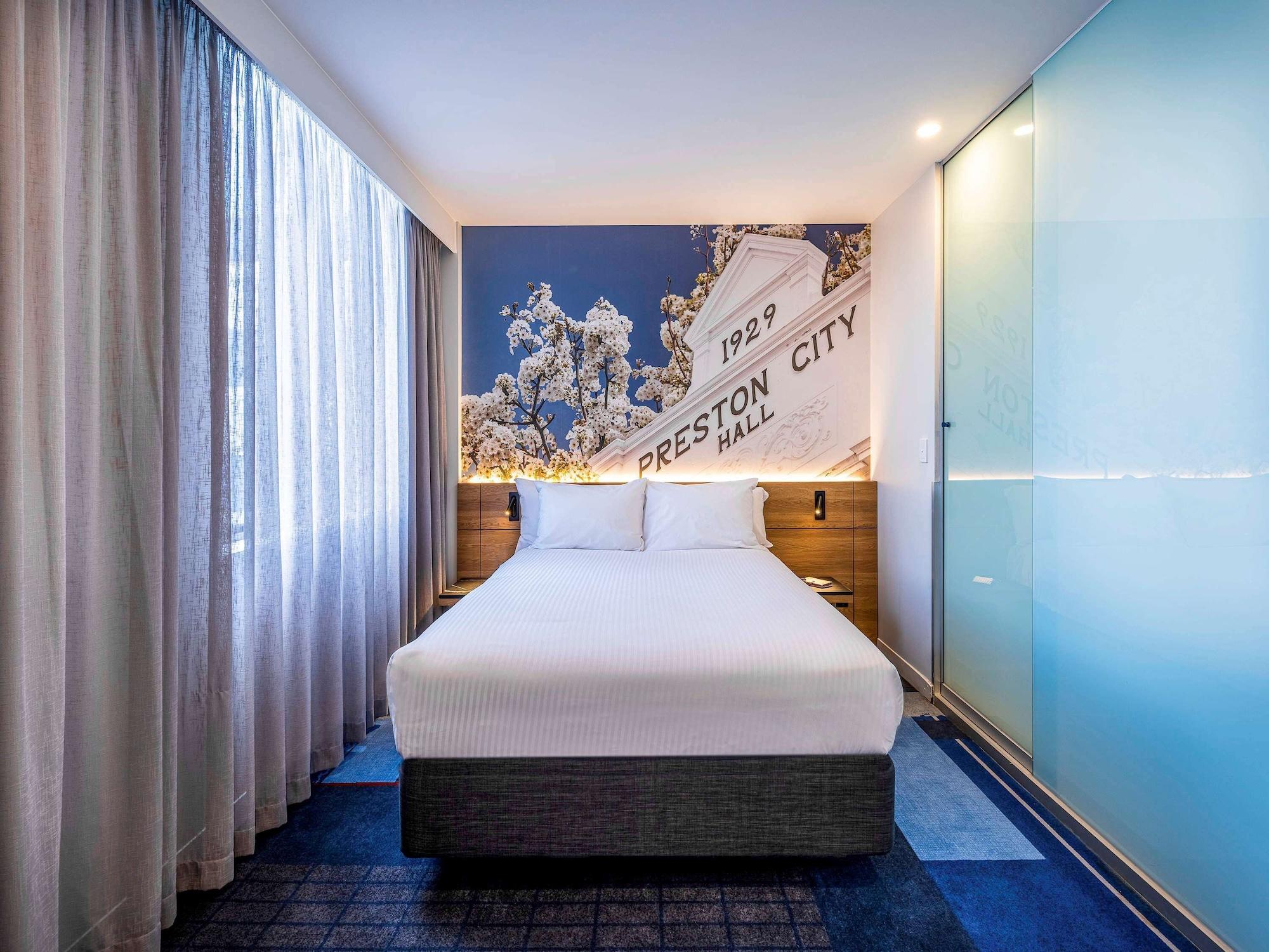 Novotel Melbourne Preston Exterior photo