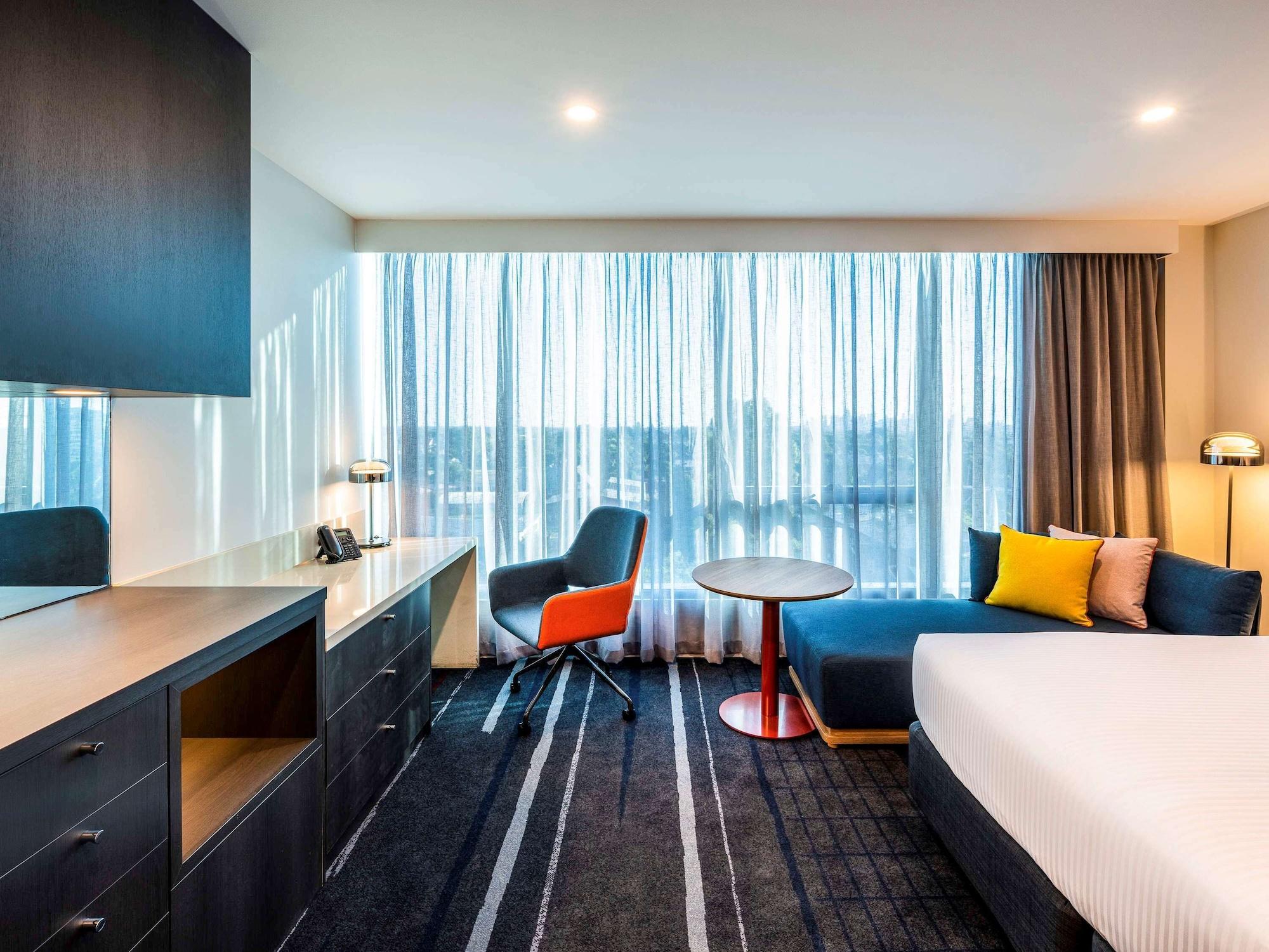 Novotel Melbourne Preston Exterior photo